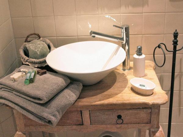 Chambre d'Hôtes La Villa Molina : photo 4 de la chambre suite