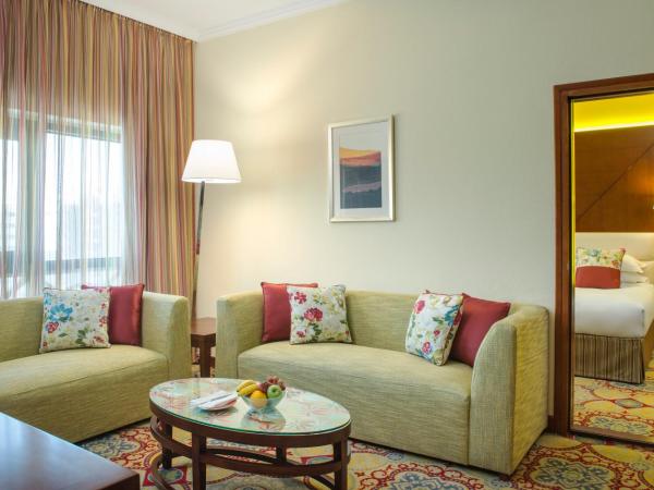 Coral Dubai Deira Hotel : photo 1 de la chambre suite junior