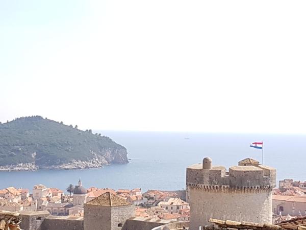 Rooms Vjera : photo 8 de la chambre chambre double avec salle de bains privative extérieure