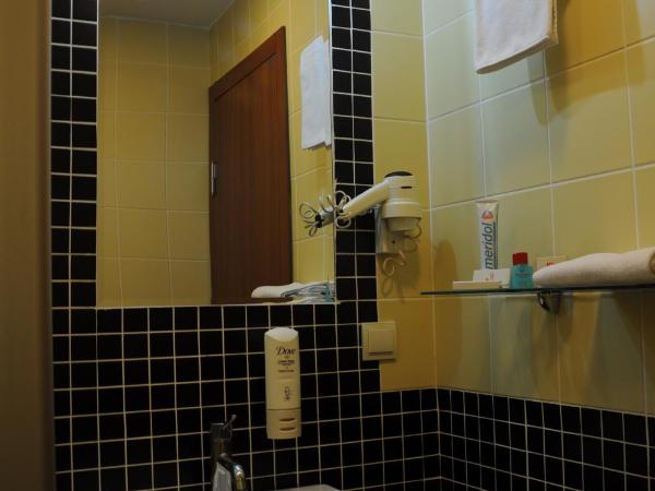 Butik Pendik Hotel : photo 4 de la chambre chambre simple confort avec balcon