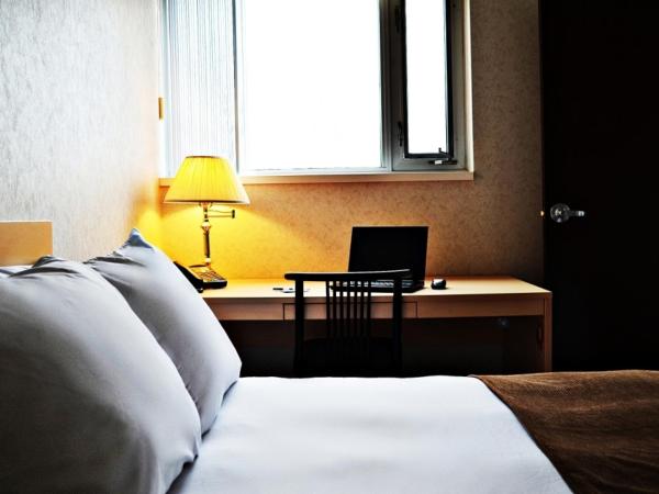 Residence & Conference Centre - Ottawa Downtown : photo 3 de la chambre suite 2 chambres