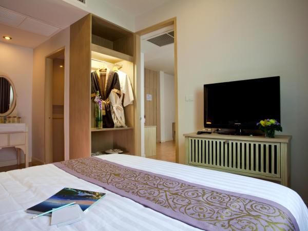 Trang Hotel Bangkok - SHA Plus : photo 1 de la chambre suite junior