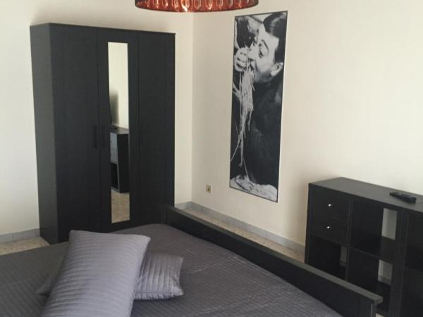 B&B Napoli Napoli : photo 3 de la chambre chambre double avec balcon