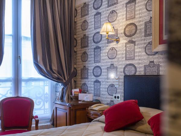 Grand Hôtel de L'Univers Saint-Germain : photo 7 de la chambre chambre double classique