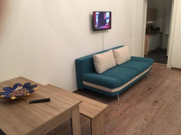 Hotel-Pension Adamshof : photo 2 de la chambre appartement confort avec cuisine et salle de bains privative