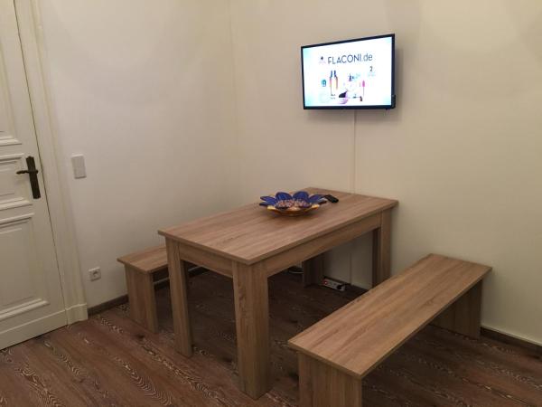 Hotel-Pension Adamshof : photo 4 de la chambre appartement confort avec cuisine et salle de bains privative