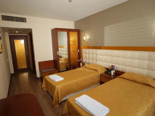 Kayalar Hotel : photo 4 de la chambre chambre double ou lits jumeaux