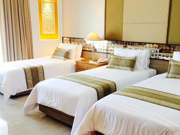 Indra Regent Hotel : photo 1 de la chambre chambre triple supérieure