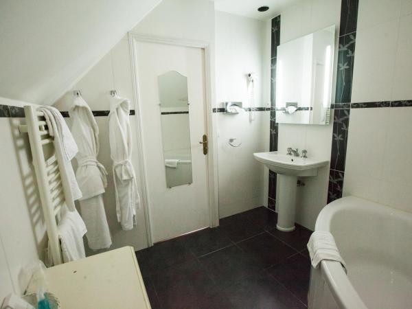 Château de Bellefontaine - Teritoria : photo 7 de la chambre chambre double