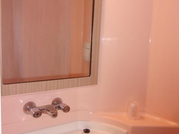 Premiere Classe Beauvais : photo 7 de la chambre chambre triple