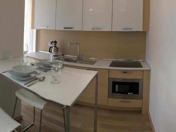 Boutique Suite Mim-A : photo 5 de la chambre appartement - vue sur piscine