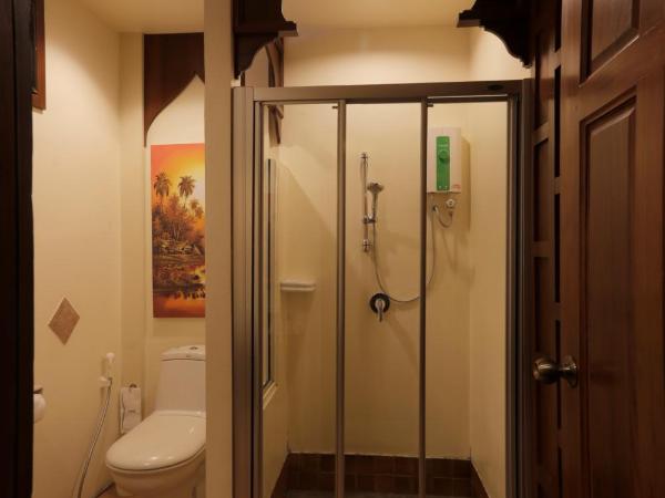 Baan U Sabai Boutique House-SHA Plus : photo 10 de la chambre chambre king de luxe avec accès piscine