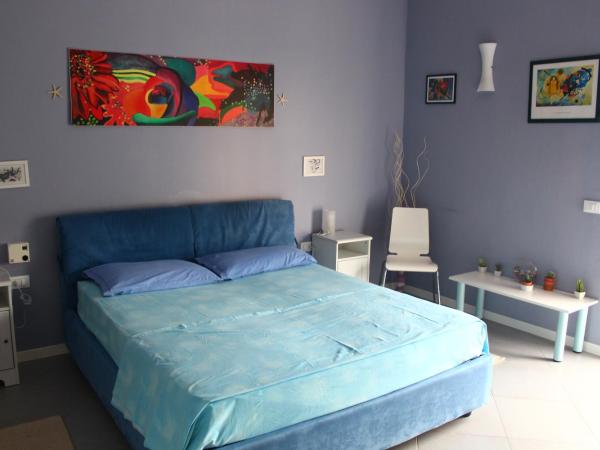 Esedra B&B : photo 1 de la chambre chambre double avec salle de bains privative