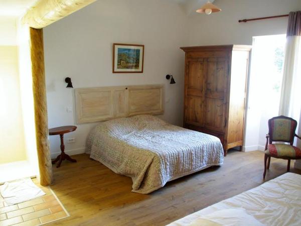 Mas la Vitalis Chambres D'Hôtes : photo 5 de la chambre chambre double supérieure