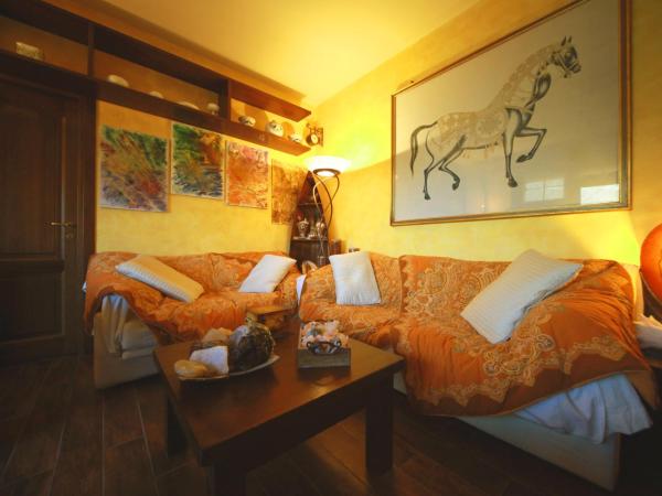 Bed & Breakfast A San Siro 75 : photo 10 de la chambre chambre double avec salle de bains privative interne