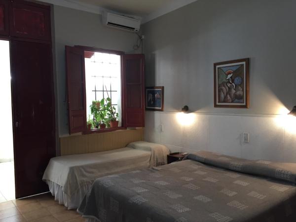 Posada Casa de Borgoña : photo 1 de la chambre chambre quadruple