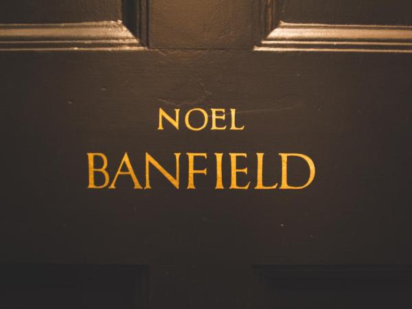 Hotel Palisade : photo 3 de la chambre  suite 1 chambre lit king-size noel banfield