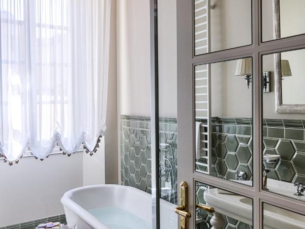 Palazzo Roselli Cecconi : photo 5 de la chambre chambre double exécutive avec baignoire