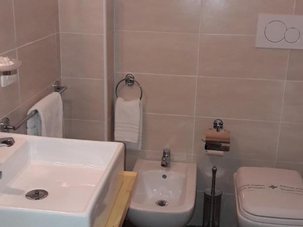 Umberto House Catania : photo 9 de la chambre chambre double ou lits jumeaux standard