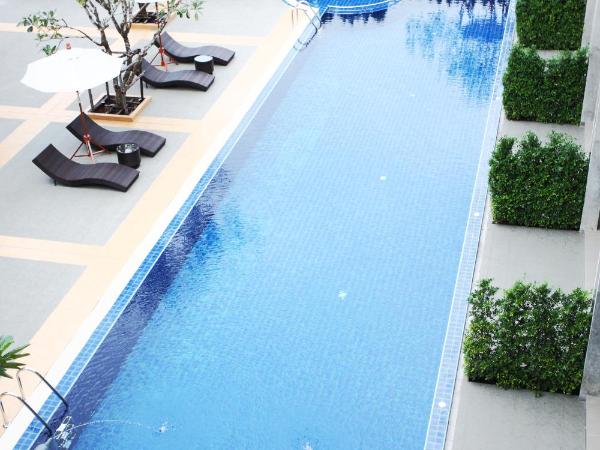 The Malika Hotel - SHA Extra Plus : photo 10 de la chambre chambre avec accs piscine