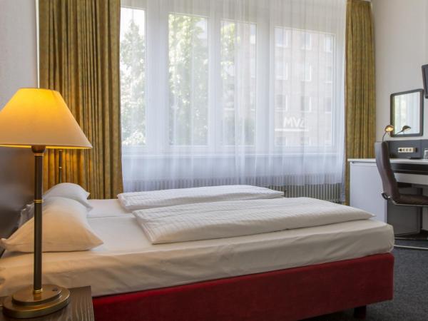 Aparthotel VEGA : photo 6 de la chambre chambre double ou lits jumeaux