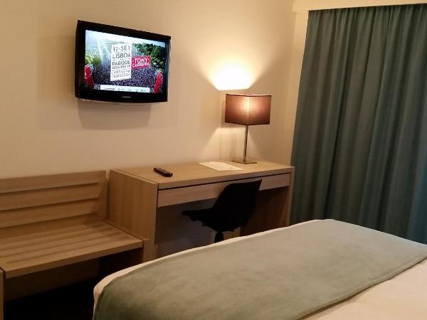 VIP Executive Zurique Hotel : photo 3 de la chambre chambre lits jumeaux exécutive