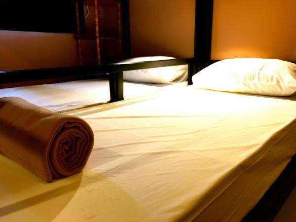 Urban Hostel Bangkok : photo 1 de la chambre chambre familiale