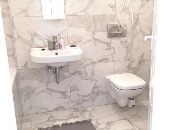 Hello Puli Parliament : photo 2 de la chambre family suite ii