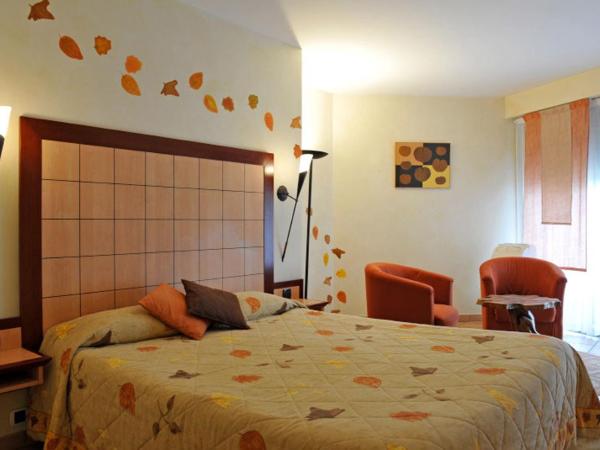 Hotel La Sapinière : photo 5 de la chambre chambre double