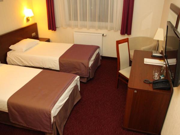 Hotel Arena Expo : photo 4 de la chambre chambre double ou lits jumeaux