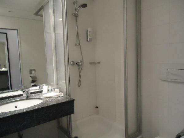 MSR Hotel Hannover : photo 4 de la chambre chambre double ou lits jumeaux