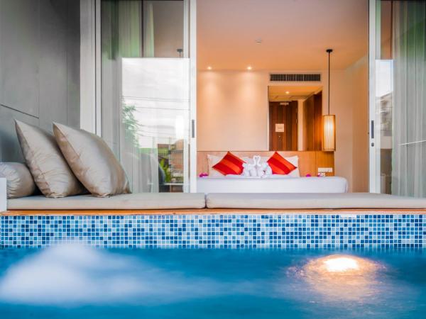 G Hua Hin Resort & Mall : photo 2 de la chambre hébergement deluxe avec piscine jacuzzi