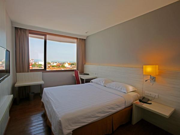 Hotel Malaysia : photo 2 de la chambre chambre double standard