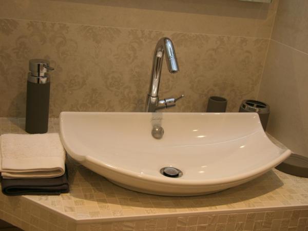 Les Suites Champenoises : photo 6 de la chambre suite familiale