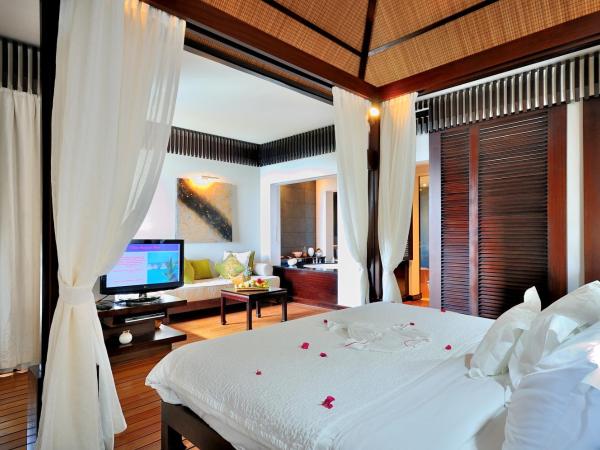 Le Cardinal Exclusive Resort : photo 5 de la chambre appartement de grand standing avec piscine privée