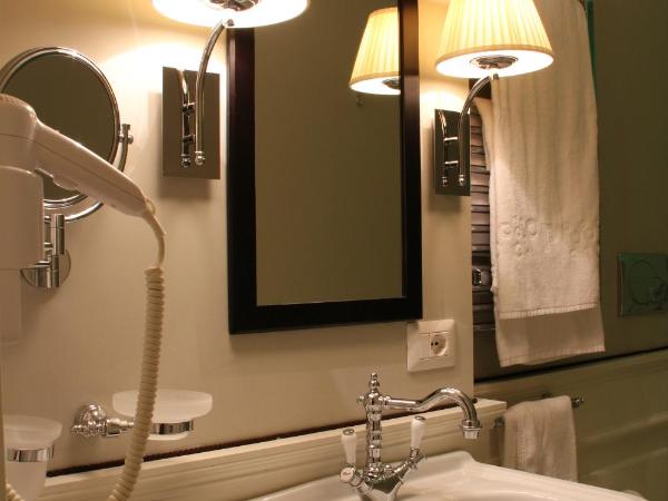 Hotel Bologna ***S : photo 5 de la chambre chambre triple