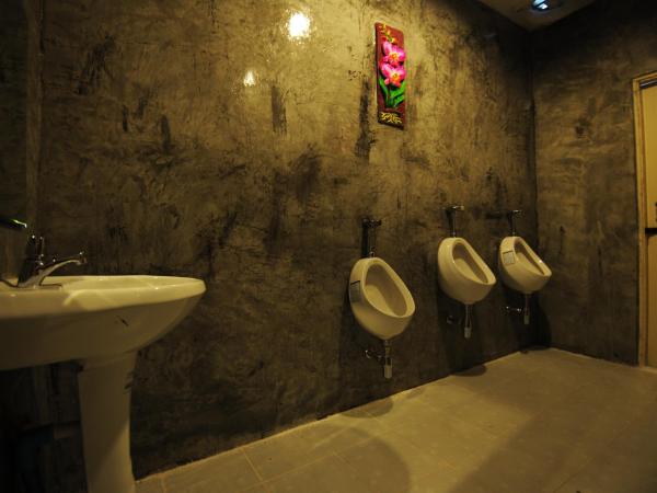 Twin Palms Hostel Phi Phi : photo 6 de la chambre lit dans dortoir pour hommes