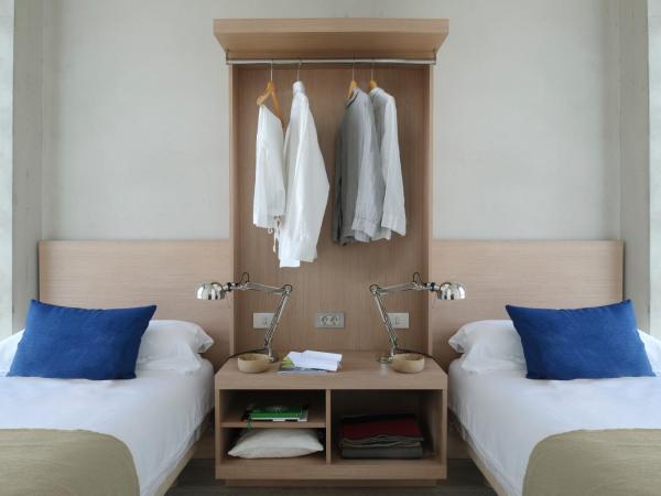 Eric Vökel Boutique Apartments - Amsterdam Suites : photo 9 de la chambre appartement 3 chambres avec vue sur la rivière