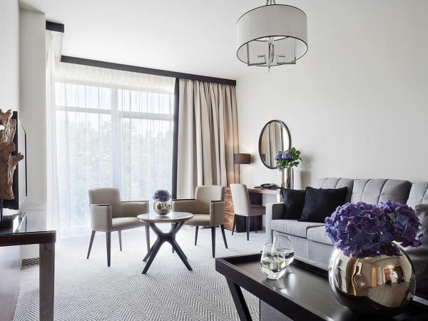 Diune Hotel by Zdrojowa : photo 1 de la chambre chambre double deluxe - vue partielle sur mer