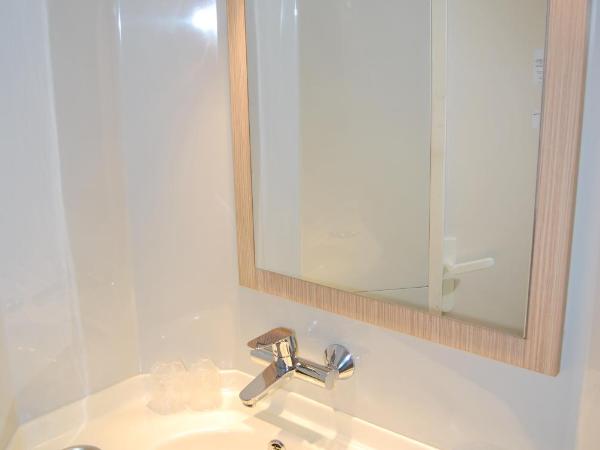 Premiere Classe Vannes : photo 6 de la chambre chambre lits jumeaux