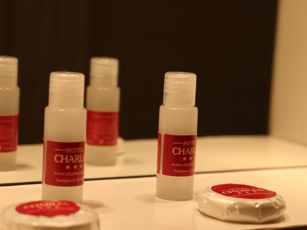 Hotel Charles : photo 7 de la chambre studio standard