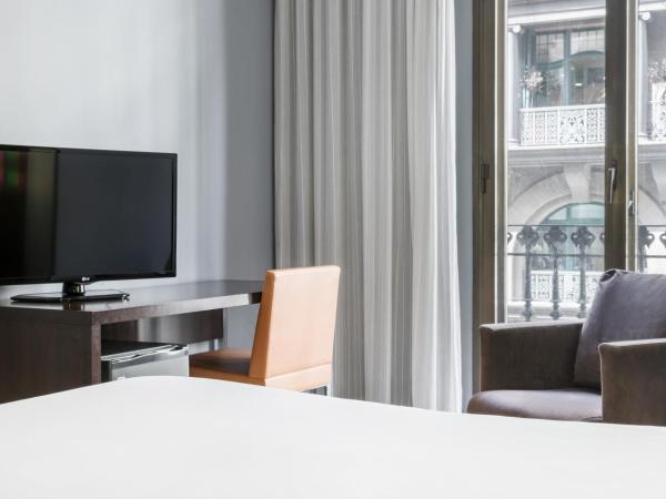 Ilunion Almirante : photo 5 de la chambre chambre double ou lits jumeaux