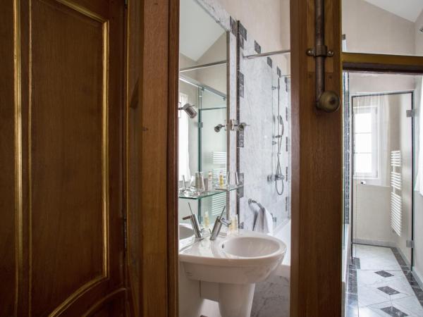 Hotel Le Place d'Armes - Relais & Châteaux : photo 8 de la chambre chambre double exécutive