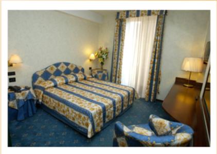 Hotel Due Mondi : photo 3 de la chambre chambre familiale (2 adultes et 2 enfants)