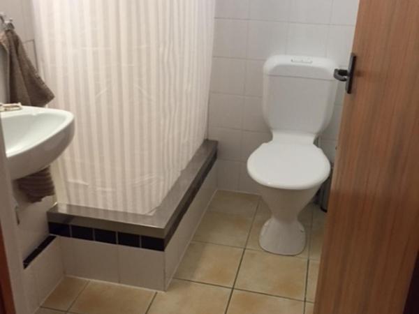 Travellers Retreat B&B : photo 3 de la chambre chambre double ou lits jumeaux avec salle de bains