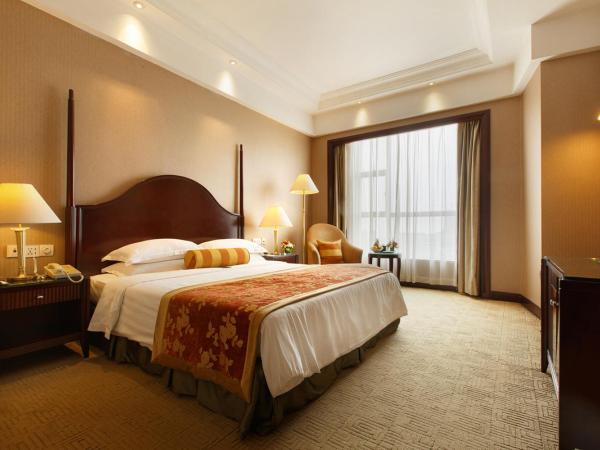 Grand Royal Hotel : photo 2 de la chambre suite supérieure