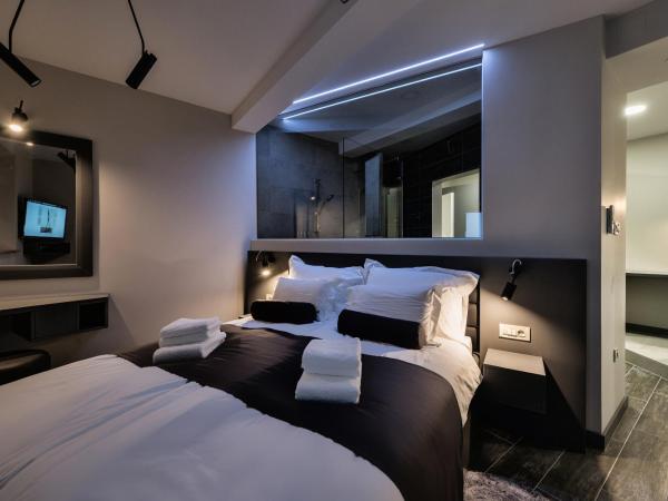 Accommodation Piazzetta Marina : photo 4 de la chambre chambre double deluxe