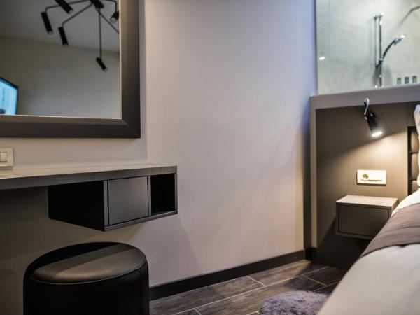 Accommodation Piazzetta Marina : photo 6 de la chambre chambre double deluxe