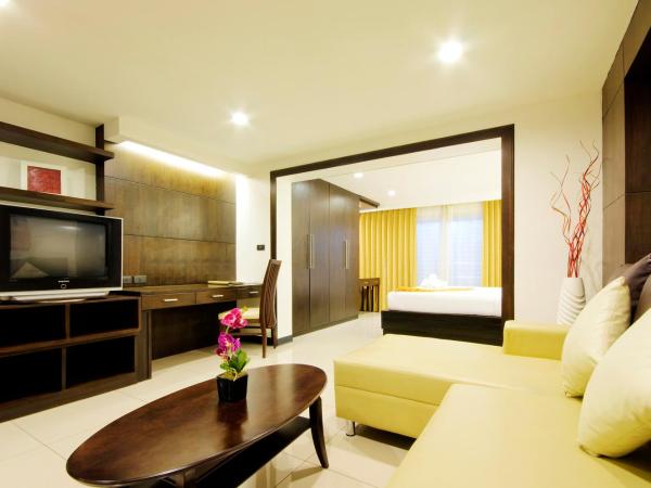 Baywalk Residence Pattaya : photo 5 de la chambre chambre deluxe double ou lits jumeaux