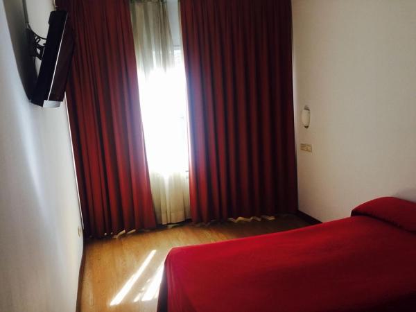 Hotel Madrid Río : photo 2 de la chambre chambre simple
